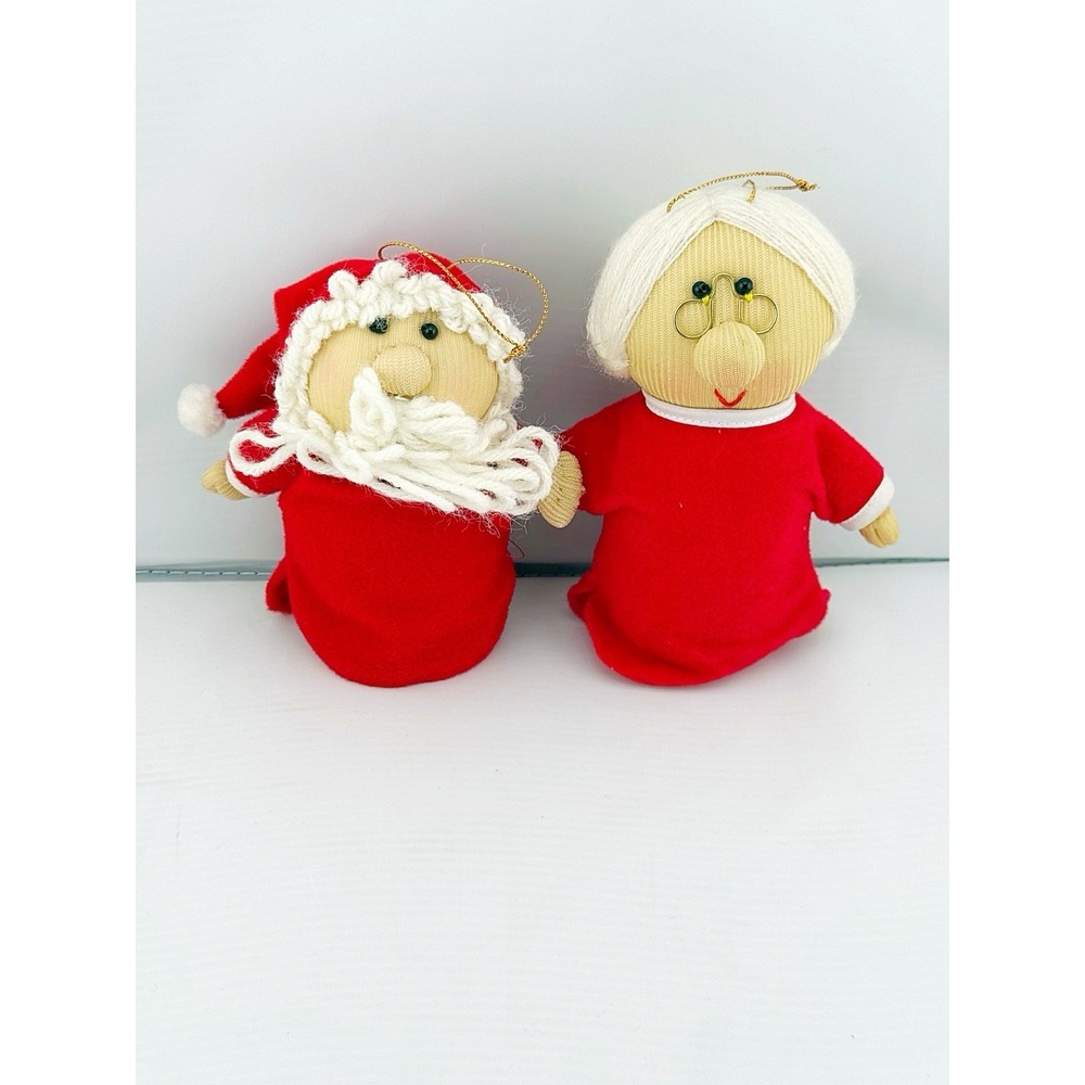 Vintage Avon 1984 Santa & Mrs Claus Soft Sculpture Ornaments 4.5" Tall